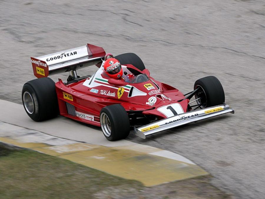  Ferrari 312 T2 1976 года  (фото 8 из 20)